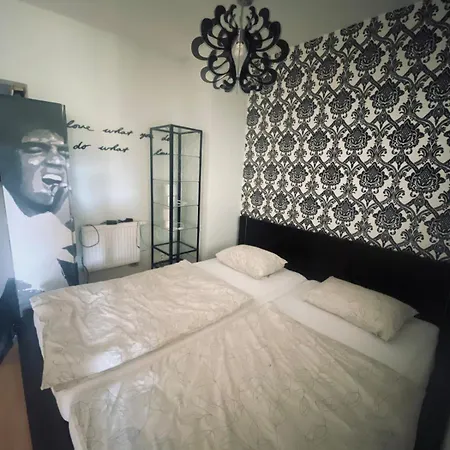 Apartment Spacious Sunny *